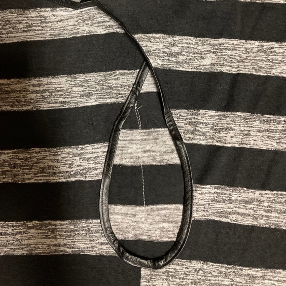 NWOT Open Back T-Shirt Dress - Picture 4 of 11